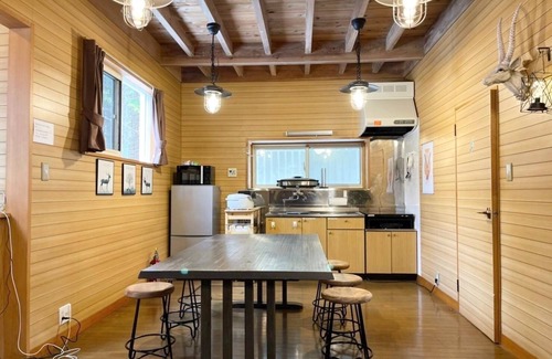 Yamanakako Cottage | Inviting MorikashinkaHanare: Family & Pet-Friendly Retreat