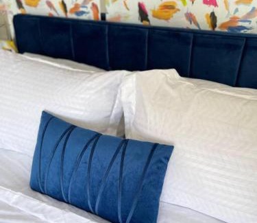Curacao Apartment | Relax at Moringa Resort - Poolside Studio with Shared Bath