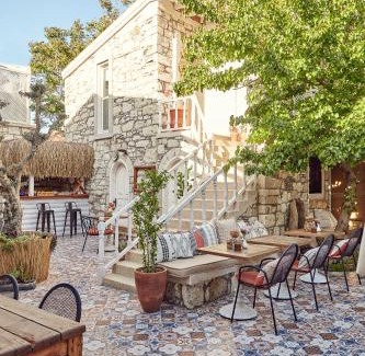 Tokoglu Hotel | Discover Morisi Avlu: Family-Friendly Stay with Dining