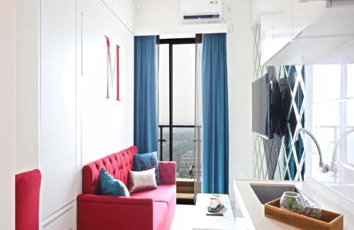Bumi Serpong Damai Apartment | Budget-Friendly Moritz Inn BSD Tangerang with Pool & Breakfast