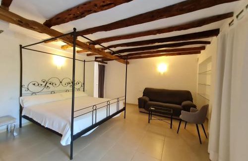 Sant Carles de Peralta Villa | Discover Morna Valley: Oceanfront Bliss for Families