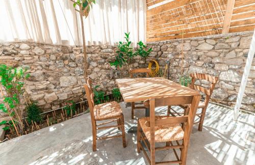 Kos Apartment | Morpheas Residence: Enjoy a Family-Friendly Getaway