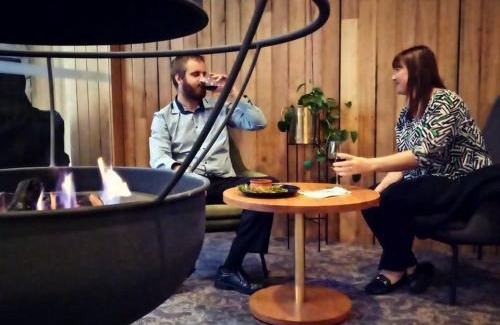 Glengowrie Hotel | Welcoming Morphett Arms Hotel: Family-Friendly Amenities