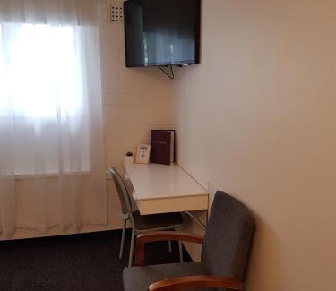 Glengowrie Hotel | Welcoming Morphett Arms Hotel: Family-Friendly Amenities