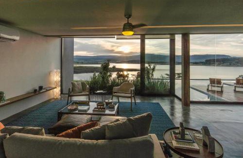 Cassia House | Discover @morro.redondo - A Retreat by the Lake and Mountains