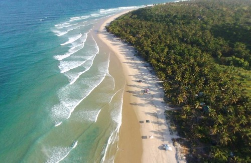 Morrungulo Cabin | Relaxing Morrungulo Beach Lodge with Oceanfront Views