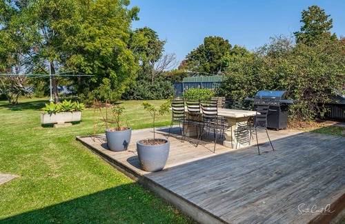 Moruya House | Beachfront Moruya Holiday House with Spa & Ocean Views