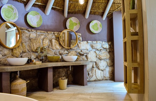 Overstrand Cabin | Experience Mosaic Lagoon Lodge: 5-Star Spa & Ocean Views