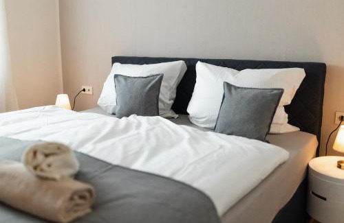 Ediger House | Inviting Ediger-Eller Getaway with Netflix & Family Amenities