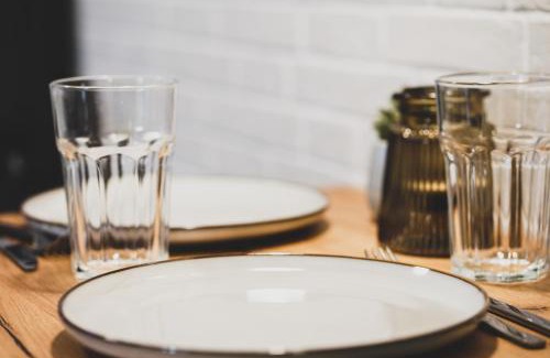 Trier Ost Apartment | Contemporary Apartment Near Kaiserthermen - Family Friendly