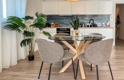 Cochem Apartment | Stay at Moselblick III: Family-Friendly near Reichsburg