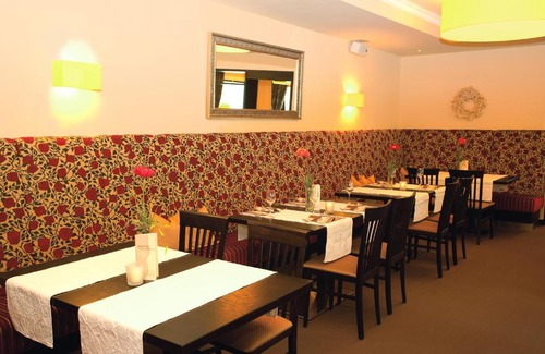 Loef Hotel | Discover Moselhotel & Restaurant Zur Traube: Wheelchair Access
