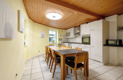 Uerzig House | Experience Moselle Holiday Home "Würzgarten" with Wi-Fi