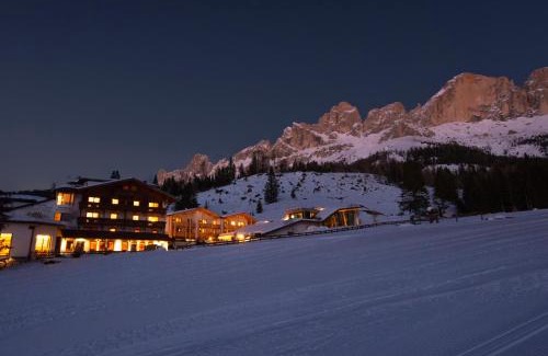 Nova Levante Hotel | Relax at Moseralm Dolomiti Spa Resort: Rated 9/10 with Pool