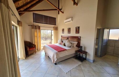 Leeupoort House | Family-Friendly Moshate Lodge Zebula with Pool & Kitchen