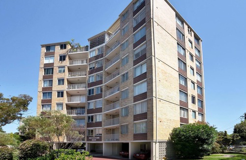 Mosman Apartment | Peaceful Retreat at MOS72 with Breakfast & Family Amenities