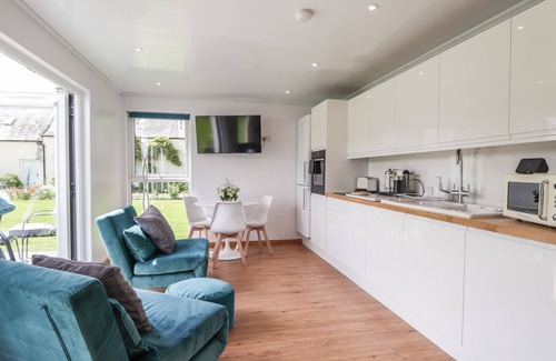 Aberlour Cottage | Romantic Retreat at Moss of Bourach with Hot Tub & Pool