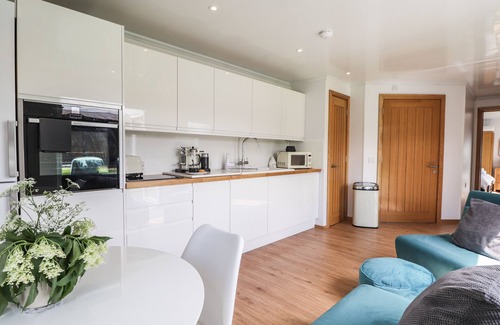 Aberlour Cottage | Romantic Retreat at Moss of Bourach with Hot Tub & Pool