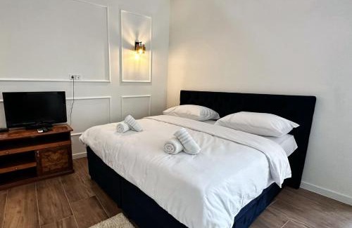 Slavonski Brod Apartment | Guest Rated: 9.3 Hotel with Family-Friendly Amenities