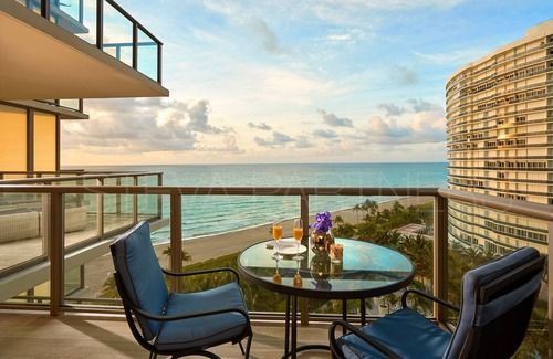 Bal Harbour Condo | Elegant Oceanfront Hotel with Balconies & Top Amenities