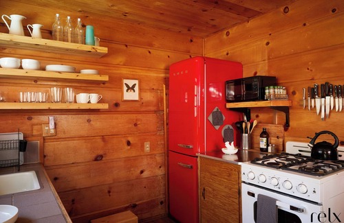 The Village Cottage | Cozy Cabin Retreat in Big Bear with Hot Tub & Pet Friendly