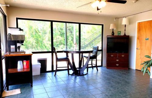 Calhoun Hotel | Pet-Friendly Comfort at Motel 103: Rated 8/10 by Guests