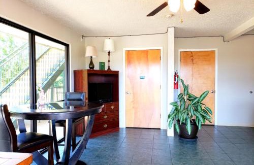Calhoun Hotel | Pet-Friendly Comfort at Motel 103: Rated 8/10 by Guests