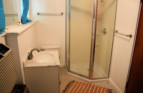 Almo Hotel | Discover Motel #12 at Lynnhurst Resort with Jet Ski Rentals!