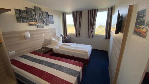Geseke Hotel | Comfortable Stay at Motel 44 with Family-Friendly Amenities