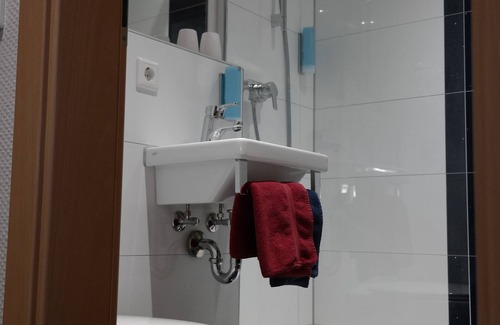Geseke Hotel | Comfortable Stay at Motel 44 with Breakfast Included