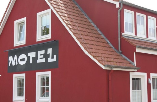 Bliesdorf Hotel | Cozy Motel 501: Family-Friendly with Kitchen & Breakfast