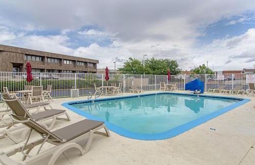 Pacific Hotel | Pet-Friendly Motel 6 in Arcata, CA Near Cal Poly Humboldt
