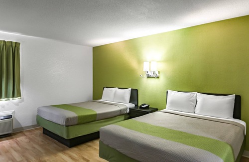 Augusta Hotel | Budget-Friendly Stay at Motel 6 Augusta, KS with Breakfast