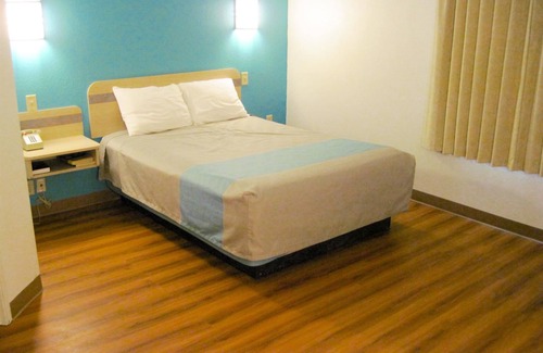 Avoca Hotel | Cozy Motel 6 Avoca, IA – Breakfast and Family Friendly