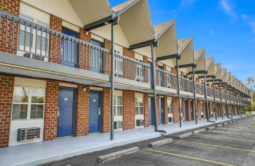 Carlisle Hotel | Pet-Friendly Motel 6 Carlisle, PA - Family Friendly Stays