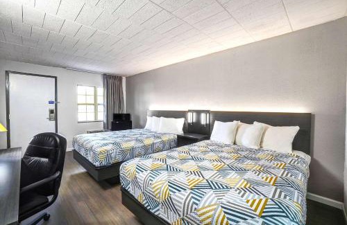 Carlisle Hotel | Pet-Friendly Motel 6 Carlisle, PA - Family Friendly Stays