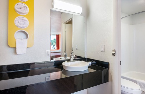 Icard Hotel | Budget-Friendly Motel 6 in Connellys Springs, NC