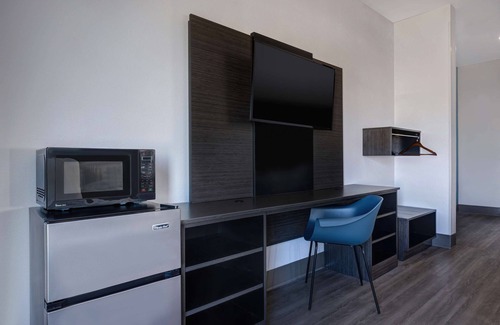 Dallas Hotel | Convenient Motel 6 Dallas Near Methodist Charlton Medical Center