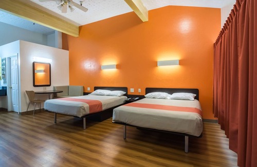 Globe Hotel | Convenient Motel 6 Globe, AZ: Pool & Family-Friendly Dining