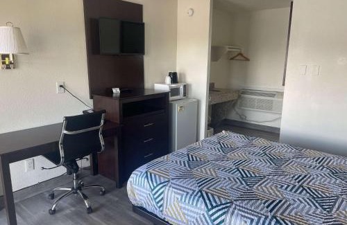 Hermiston Hotel | Comfortable Motel 6 in Hermiston, OR - Pet Friendly Stay