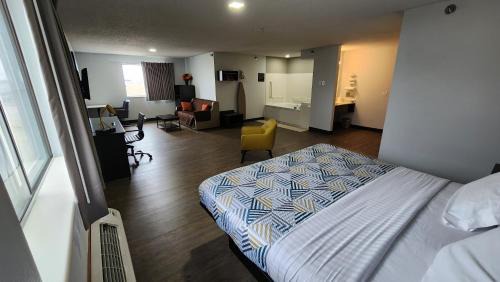 Kewanee Hotel | Pet-Friendly Motel 6 in Kewanee, IL - Rated 7.8/10