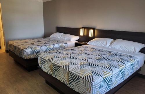 Kilgore Hotel | Budget-Friendly Motel 6 in Kilgore, TX with Pool & Pets