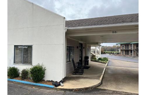 Millington Hotel | Pet-Friendly Motel 6 in Millington, TN for Comfortable Stays