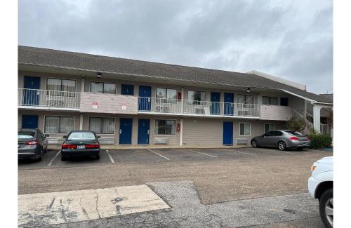 Millington Hotel | Pet-Friendly Motel 6 in Millington, TN for Comfortable Stays