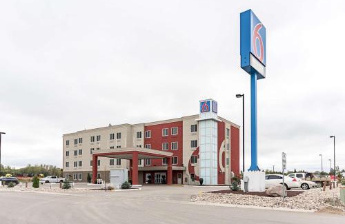 Moosomin Hotel | Pet Friendly Motel 6 in Moosomin, SK – Rated 8/10 by Guests