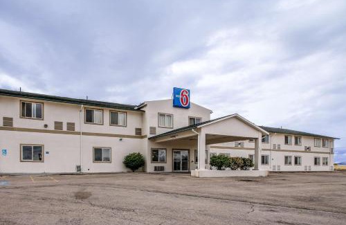 Nephi Hotel | Budget-Friendly Stay at Motel 6-Nephi, UT with Pool Access