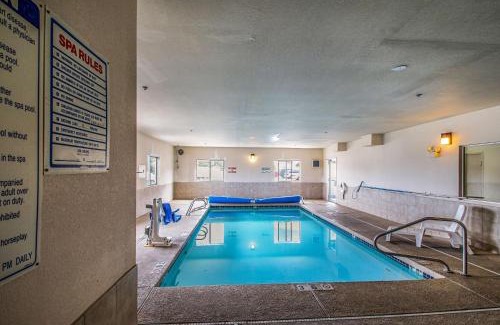 Nephi Hotel | Budget-Friendly Stay at Motel 6-Nephi, UT with Pool Access