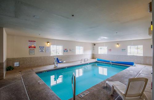 Nephi Hotel | Budget-Friendly Stay at Motel 6-Nephi, UT with Pool Access