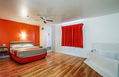 Nephi Hotel | Budget-Friendly Motel 6 Nephi with Pool and Breakfast