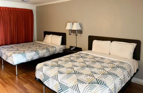 Opelousas Hotel | Pet-Friendly Motel 6 in Opelousas, LA with Pool Access